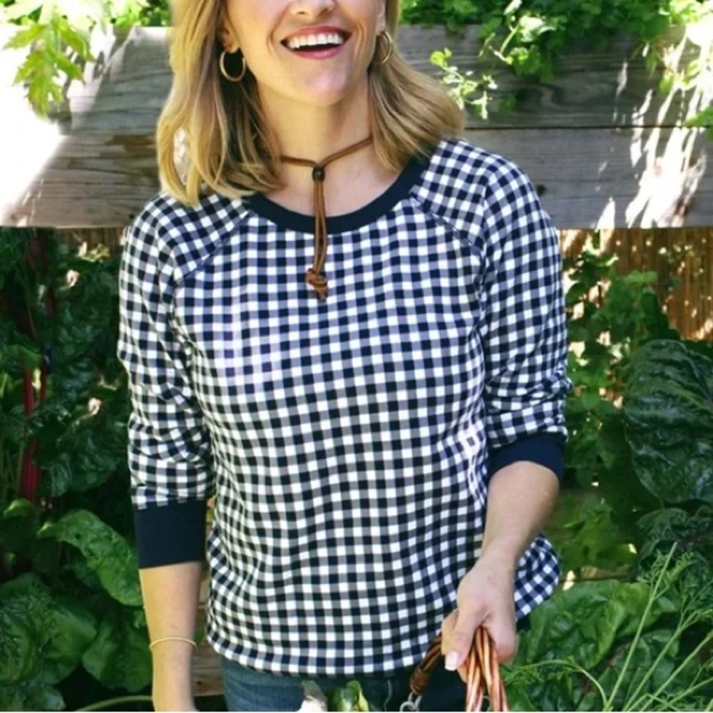 Draper James gingham sweatshirt (M)